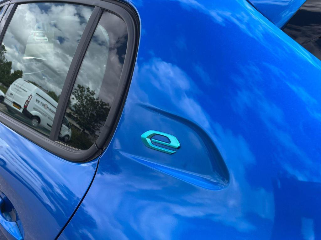 Peugeot 208 ev active 50 kwh