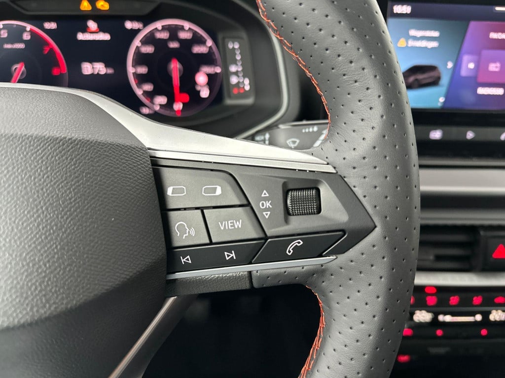 Seat Arona fr business connect 1.0 70 kw / 95 pk ecotsi suv 5