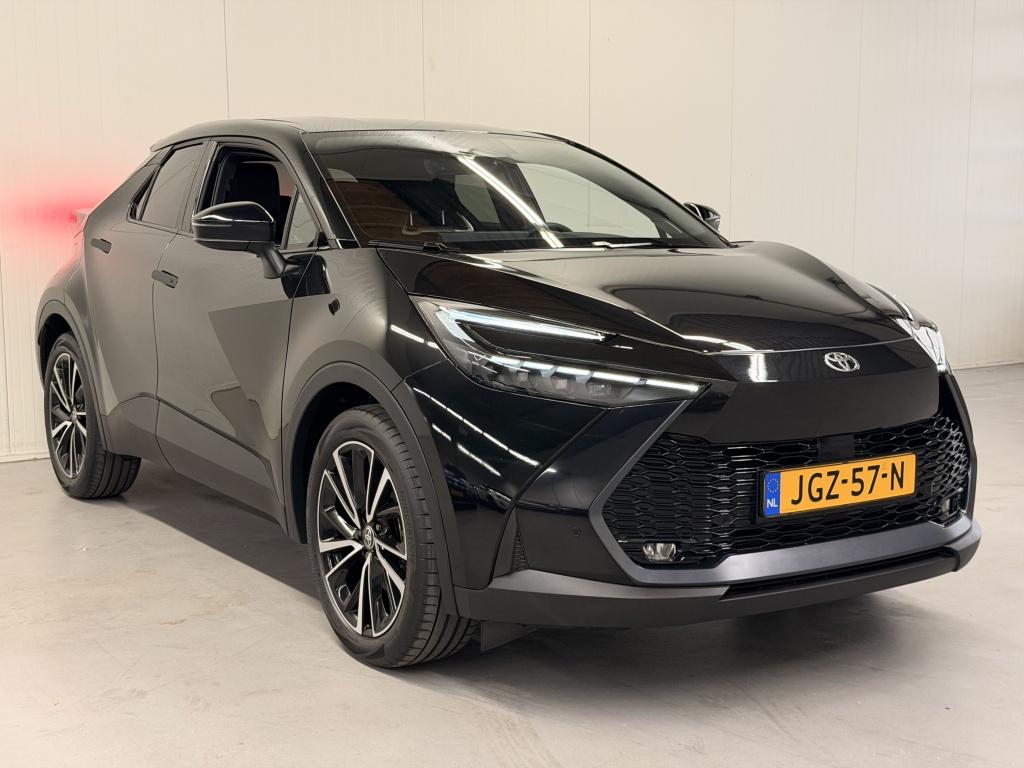 Toyota C-hr 2.0 phev 220 exec