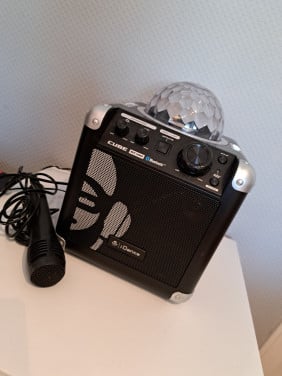 Party / karaoke box. I-Dance BC100