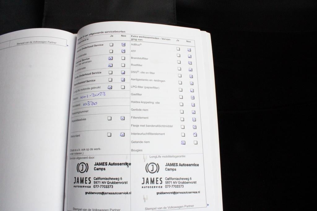 Volkswagen Tiguan 1.4 tsi sport&style + trekhaak electrisch wegklapbaar