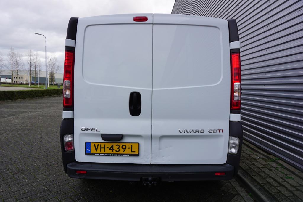 Opel Vivaro 2.0 cdti l2h1 airco / cruise / leder / elektr. ramen / trekhaak
