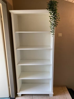 HOUTEN BOEKENKAST