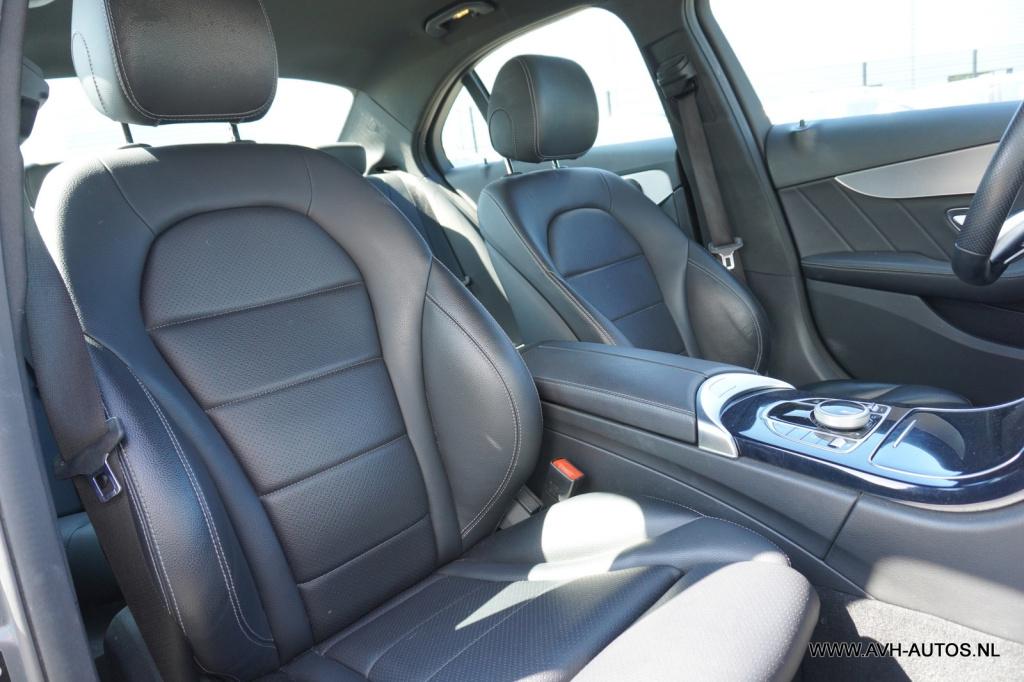 Mercedes-Benz C-Klasse 180 business solution amg automaat