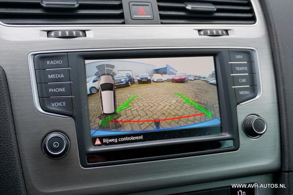 Volkswagen Golf variant 1.0 tsi business edition connected