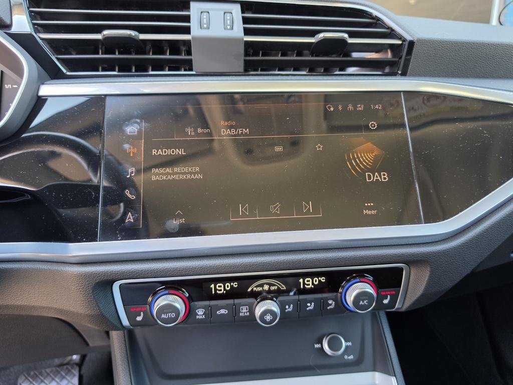 Audi Q3 45 tfsie phev attitude plus 245pk 2022 | automaat | led | dealer