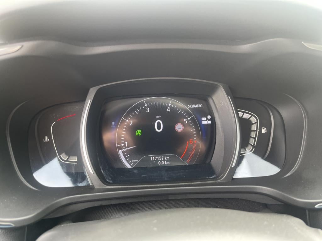 Renault Kadjar 1.2 tce bose navi carplay stoelverw