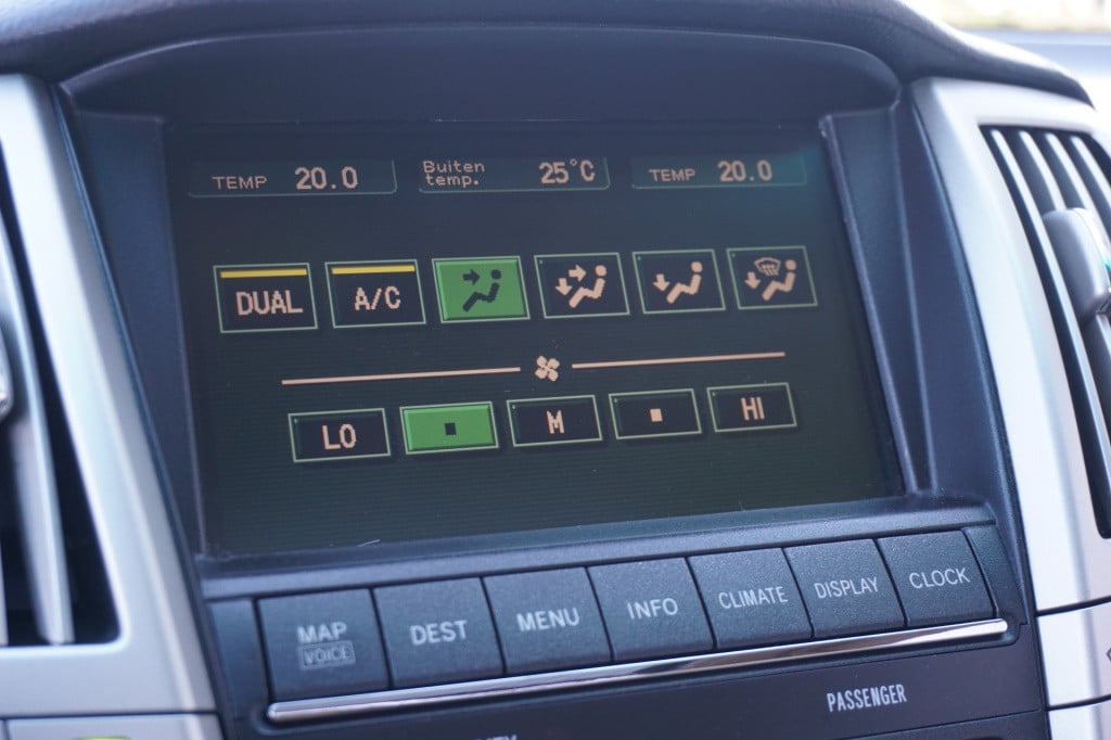 Lexus RX 400h executive airco / navi / cruise / stoelverw. / leder / pano /