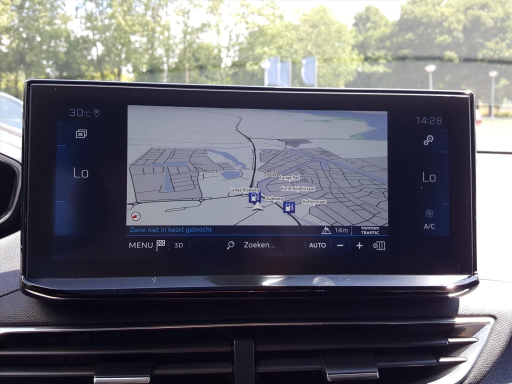 Peugeot 3008 1.2 puretech 130pk s&s eat8 allure | navi | bt | applecarplay&