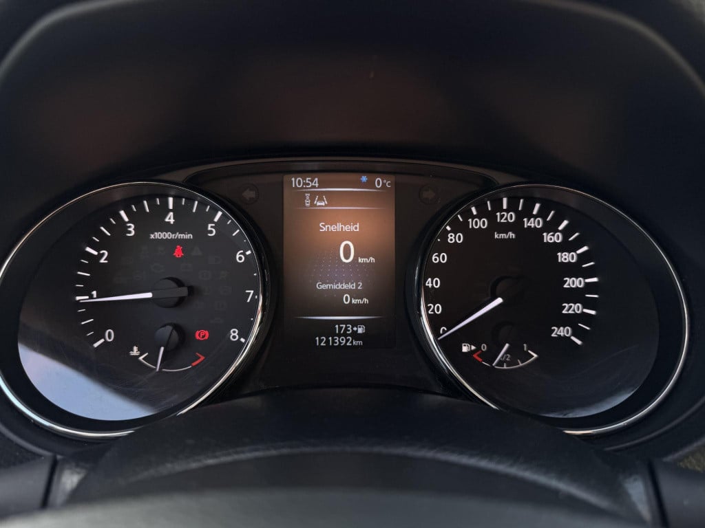 Nissan Qashqai 1.2 n-connecta design pack | trekhaak | panoramadak | naviga