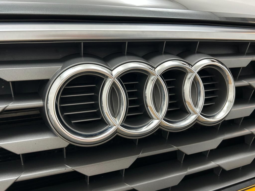 Audi Q2 occasion 1.4 tfsi cod launch edition | airco | stoelverwarming | tw