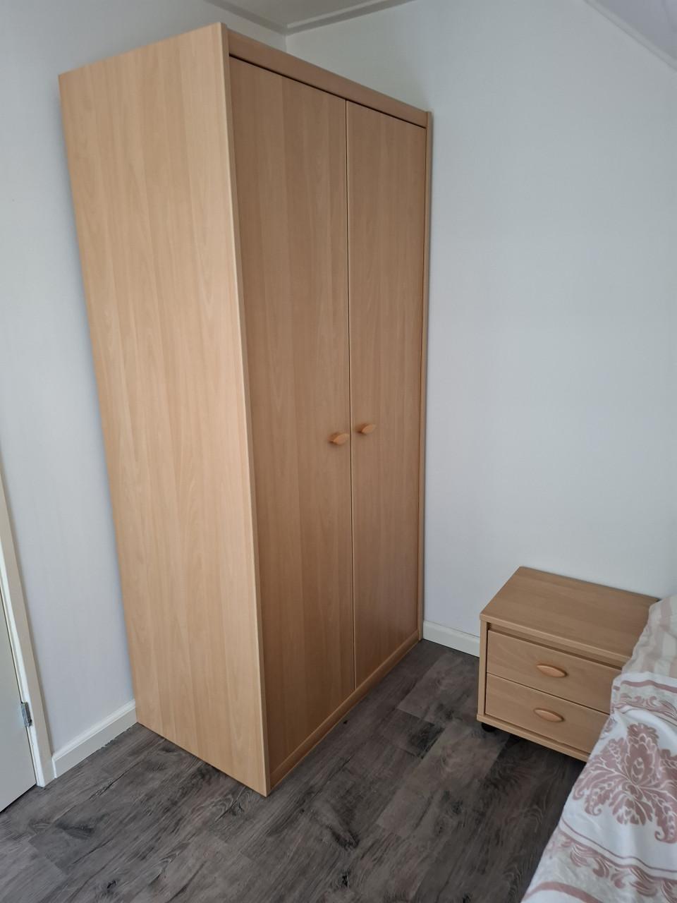 Bed, Kast, Nachtkastje.