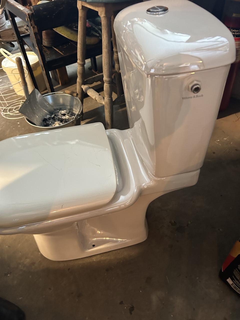 Parelmoer wc Villeroy & Boch