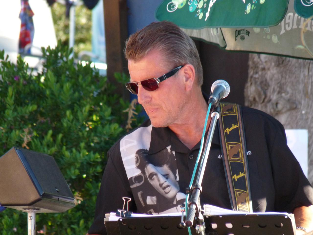 *** SWEET MEMORIES *** allround livemuziek .