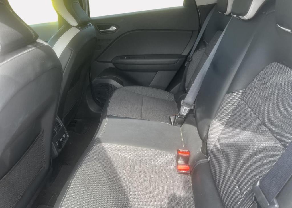Renault Captur 1.6 e-tech plug-in hybrid 160 intens