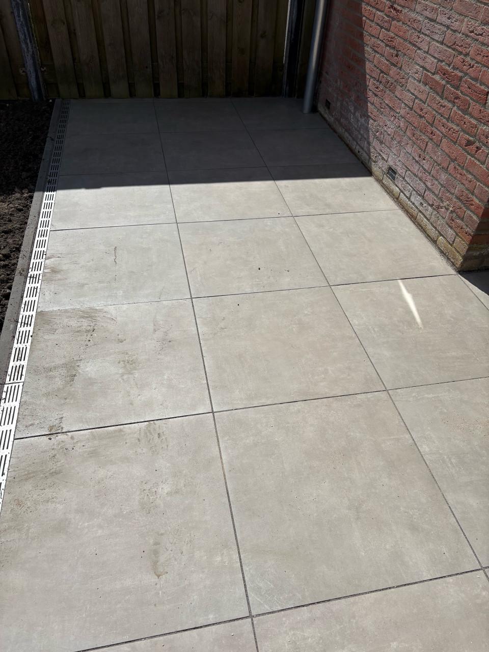 Nieuwe keramische tegel 60x60x3 gregio Tre