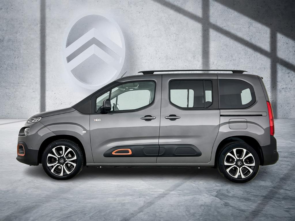 Citroen Berlingo 130 pk automaat xtr | rijklaar | adaptive cruise | trekhaa