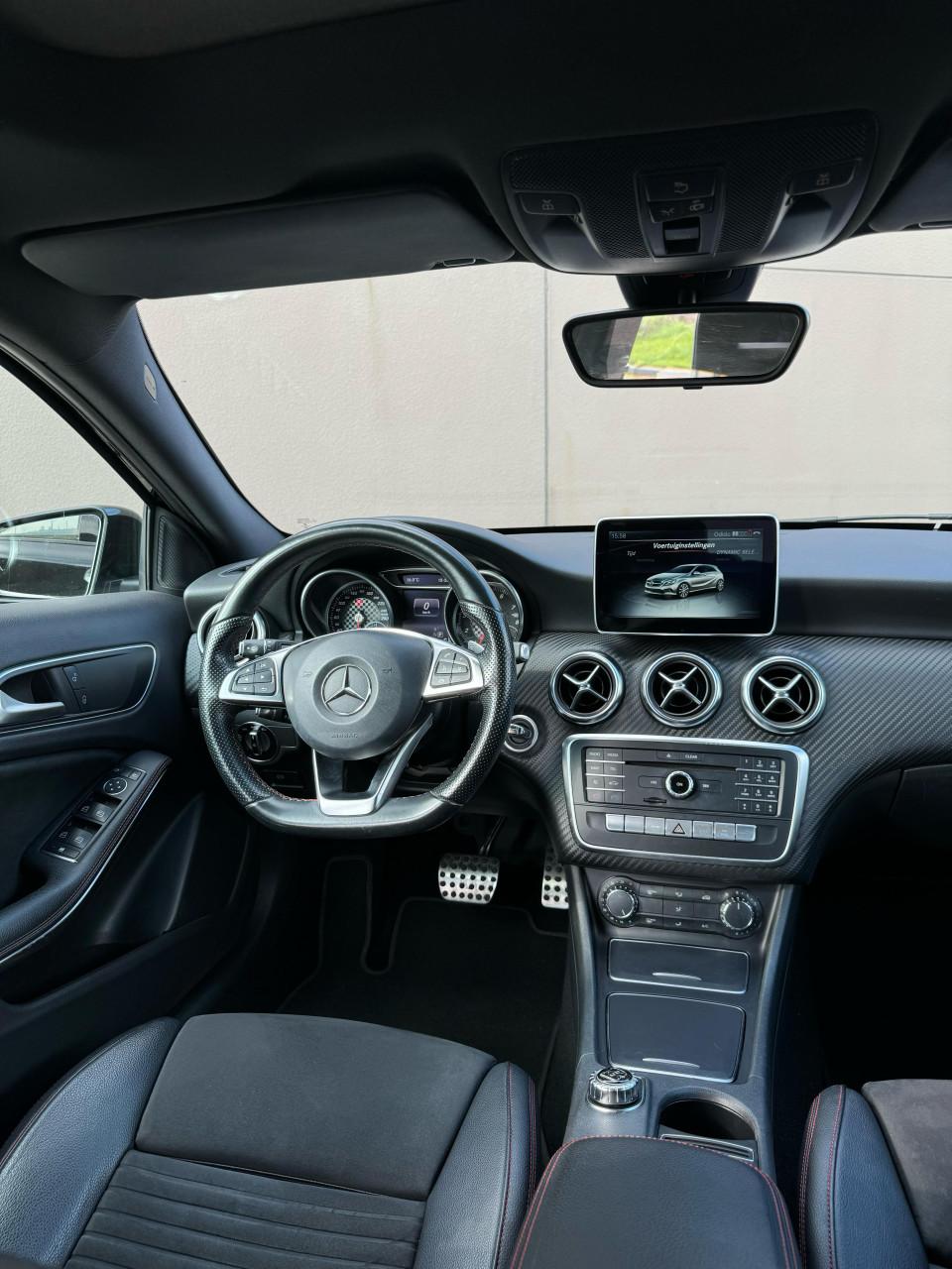 Zeer nette, goed onderhouden Mercedes A-Klasse AMG Night Pakket