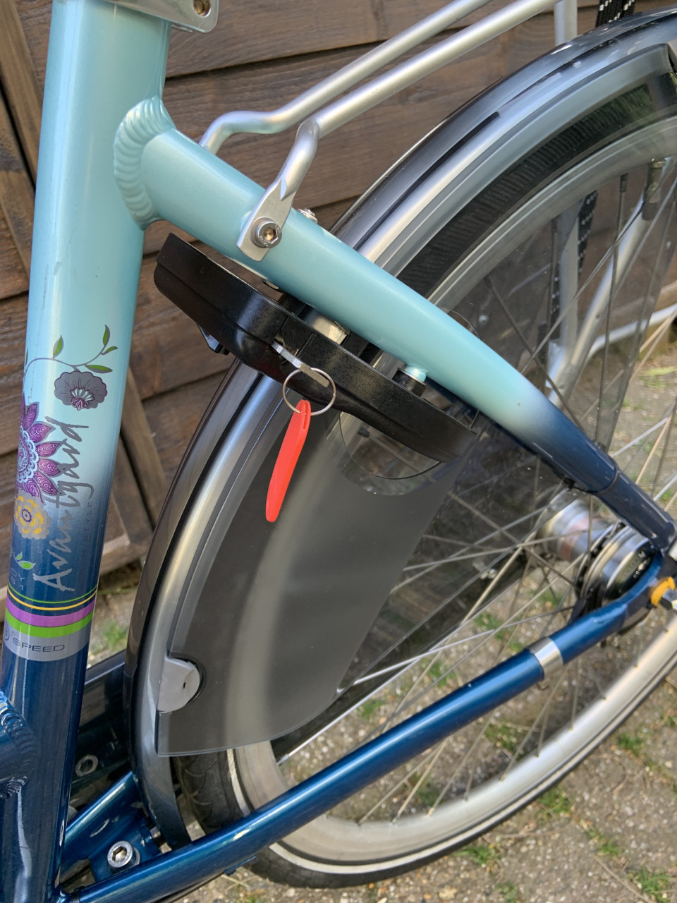 Damesfiets Montego Urban Style 3 versnellingen, rollerbrakes, Heel mooi.