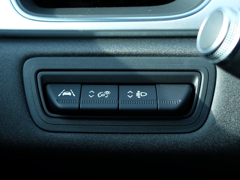 Renault Captur tce 130 zen automaat | navi full map | trekhaak 1500kg | cli