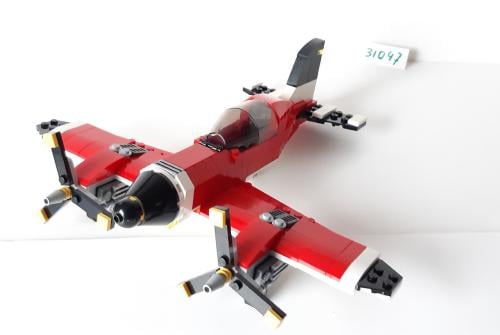 Lego Creator 31047: Propellervliegtuig, watervliegtuig of een helikopter