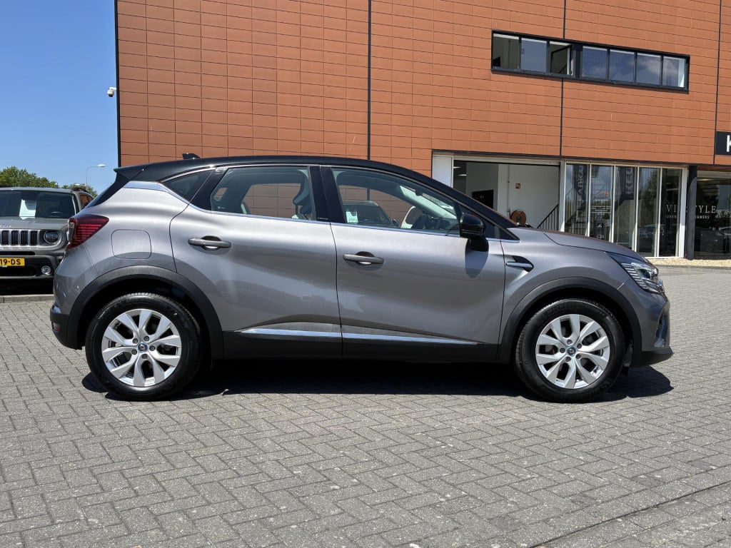 Renault Captur 1.6 e-tech plug-in hybrid 160 intens