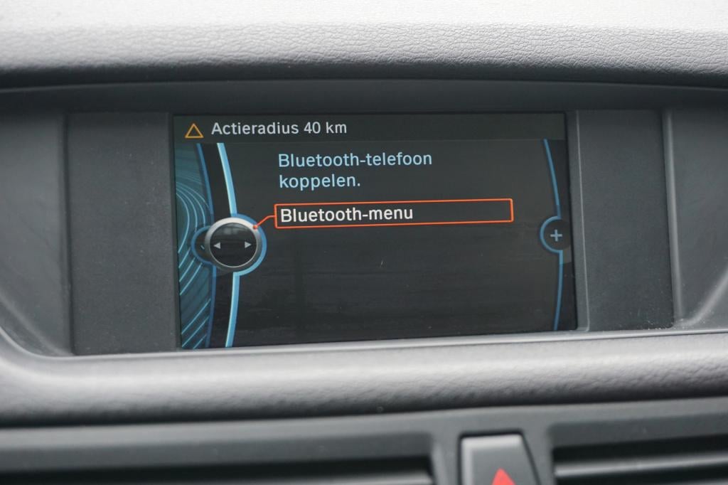 BMW X1 sdrive18i executive airco / navi / cruise / parkeers. / elektr. rame