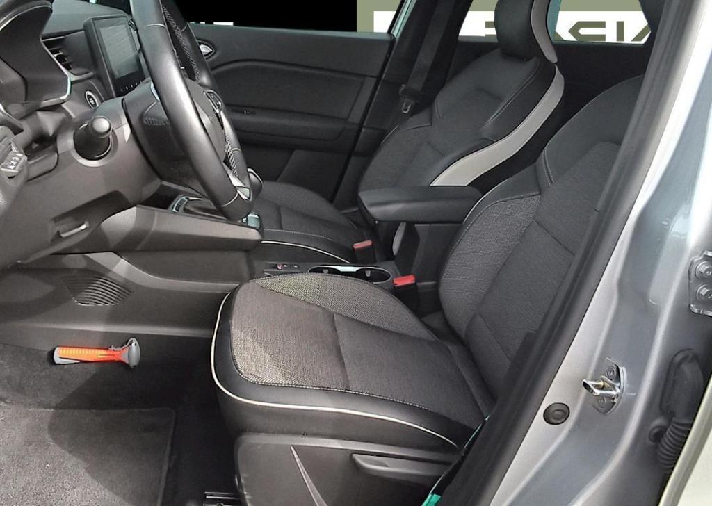 Renault Captur 1.6 e-tech hybrid 145 intens