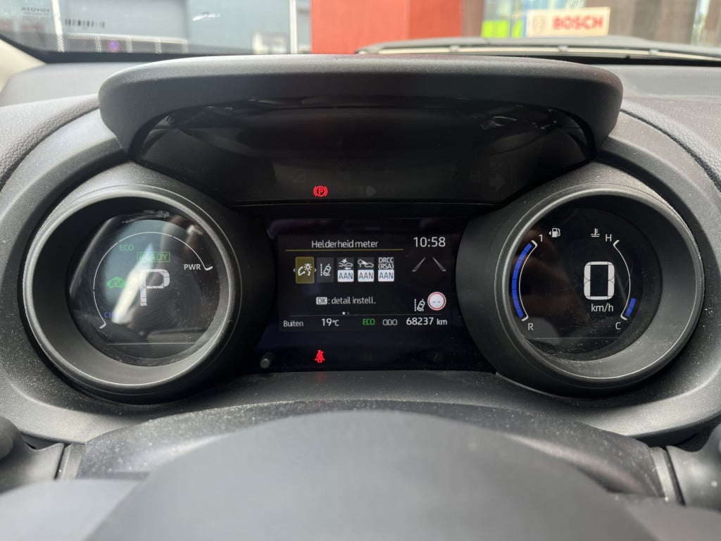 Toyota Yaris Cross 1.5 hybrid comfort | carplay | camera | acc | climate