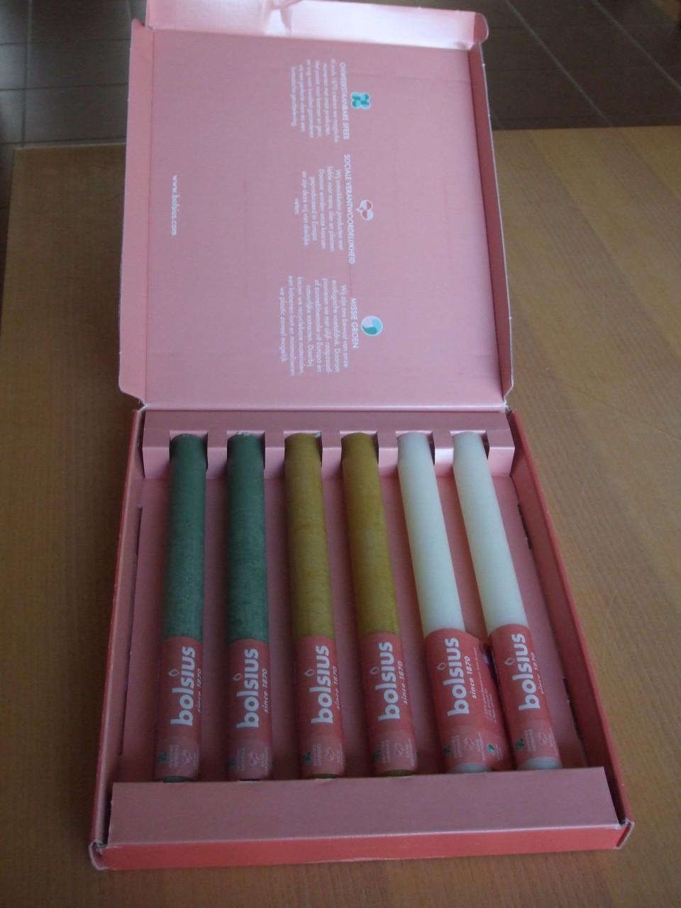 Te koop set mooie kaarsen.(nieuw).