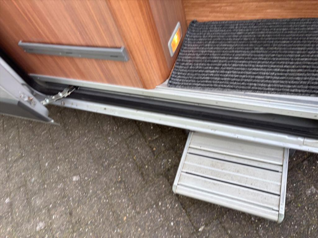 Adria Onbekend twin 2.3 d 600 sp buscamper| luifel| keuken|toilet