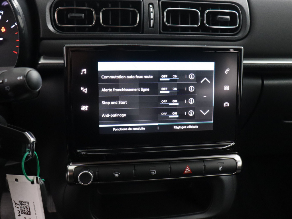 Citroen C3 puretech 83pk c-series | navigatie | climate control | apple car