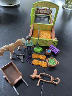 Playmobil Pru en Chica Linda