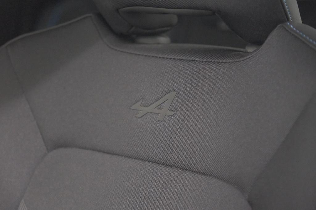 Renault Clio 1.6 e-tech full hybrid 145 esprit alpine | 360 camera | adapti