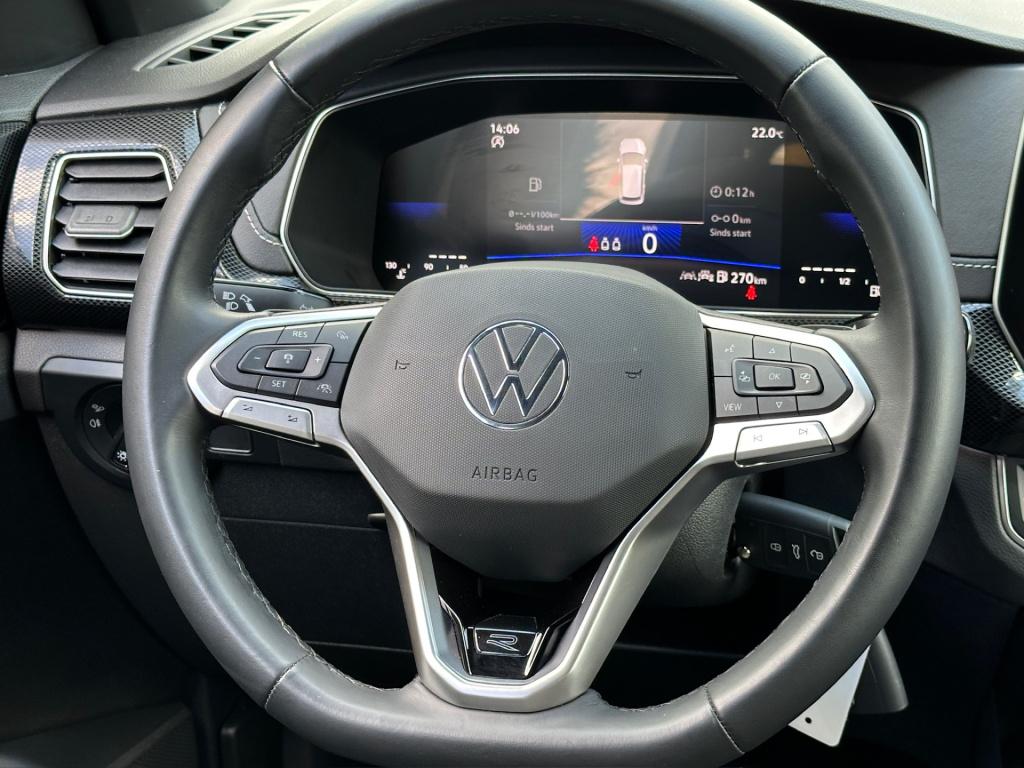 Volkswagen T-cross 1.5 tsi 150pk dsg r-line | camera | trekhaak | navi | ad