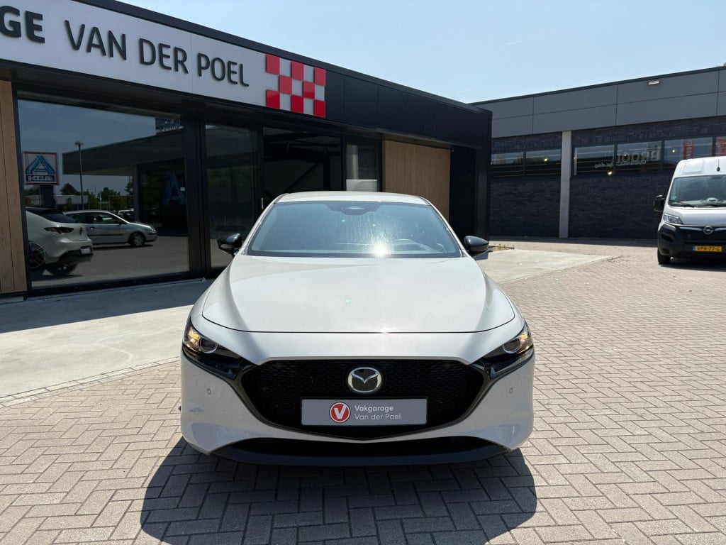 Mazda 3 2.0 e-skyactiv-g m hybrid 122 homura