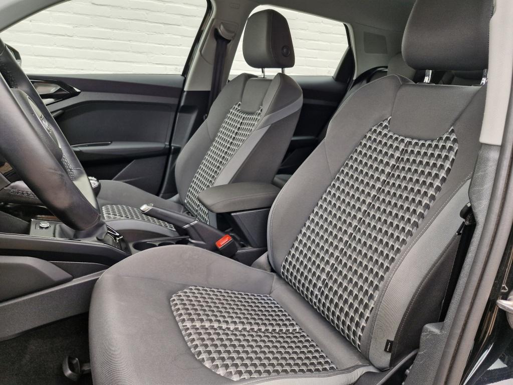 Audi A1 Sportback 30 tfsi pro line | 110 pk | parkeersesoren v+a | lane ass