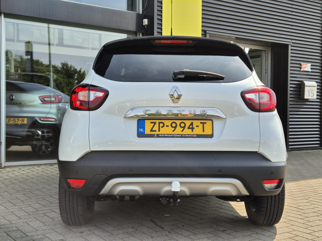 Renault Captur 1.3 tce 150 edc automaat intens panorama dak, trekhaak, navi