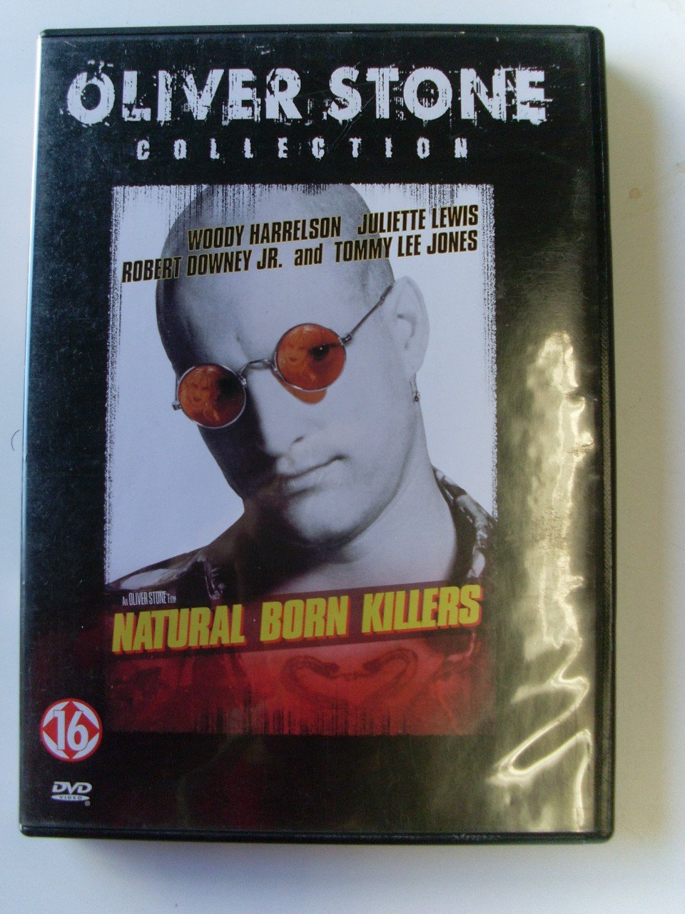 DVD Natural born killers ( 1 keer bekeken)