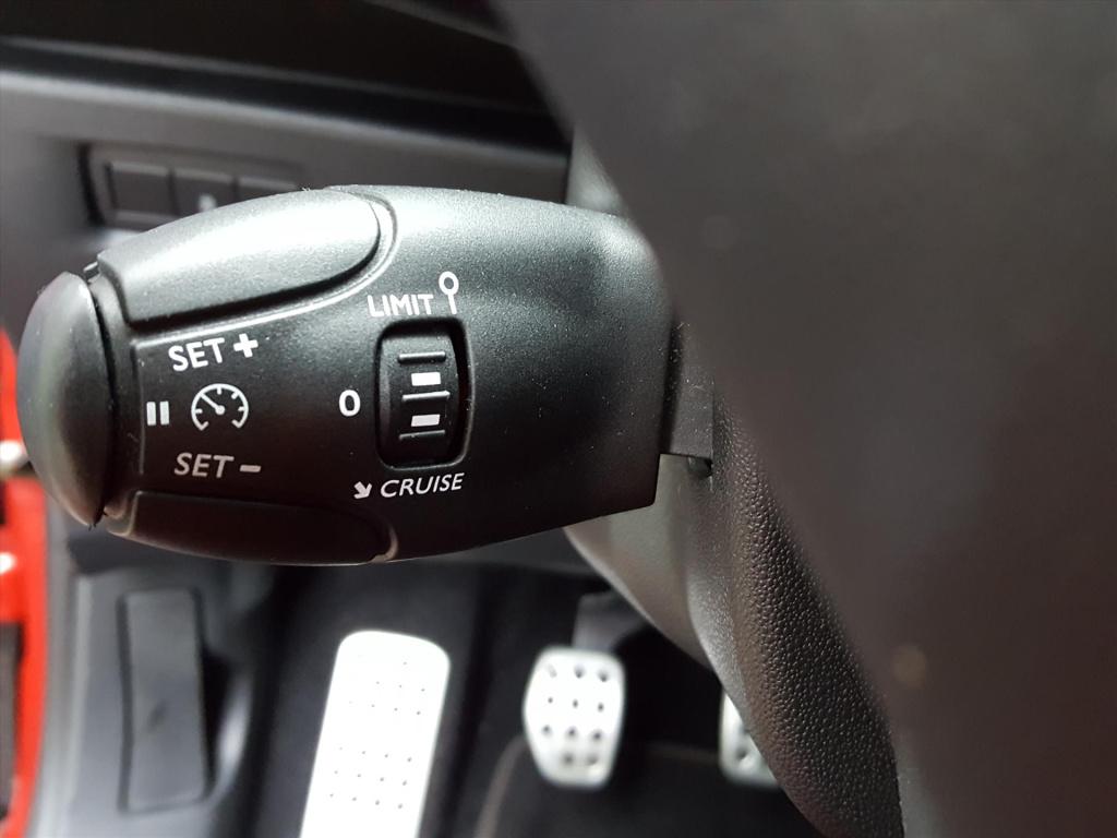 Ds Ds 3 performance line 1.2 pt-110pk navigatie | cruise & climate control 