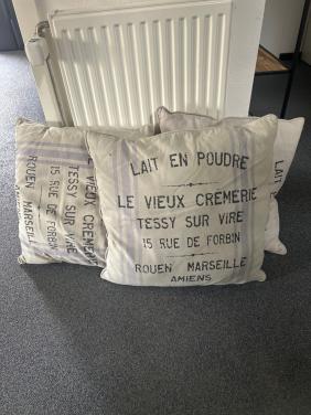 Grote kussens voor bv tuinhuis