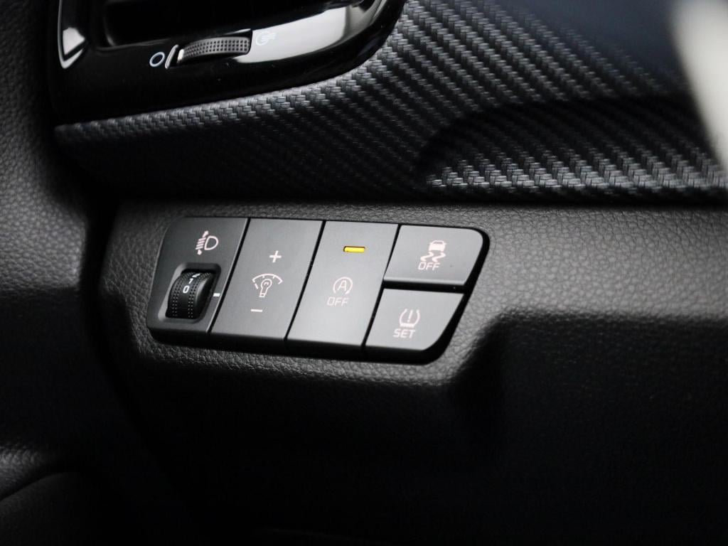 Kia Stonic 1.0 t-gdi mhev gt-line | navigatie | apple carplay/ android auto