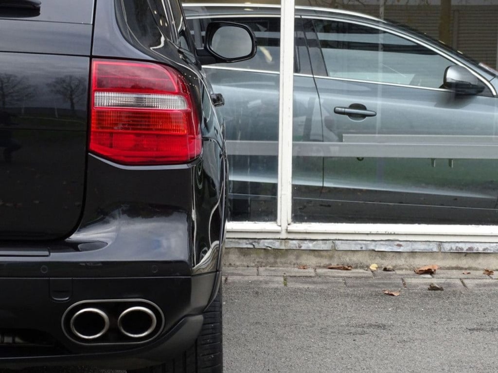 Porsche Cayenne 4.8 turbo 500pk | pano