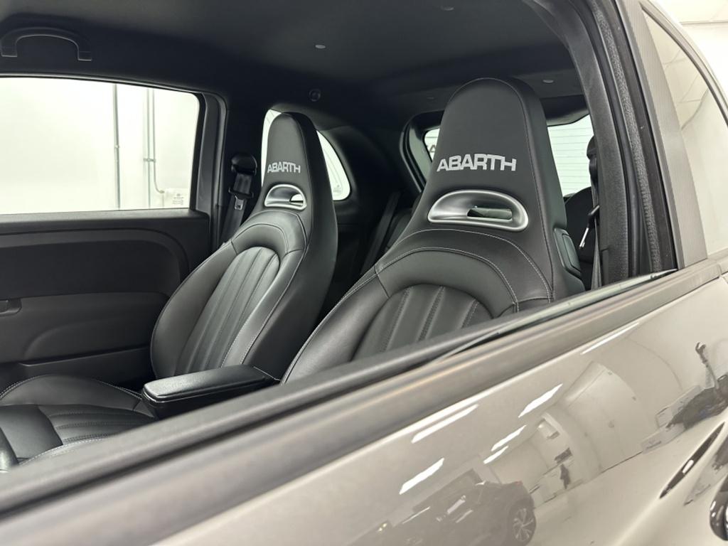 Fiat 500 1.4 t-jet abarth 595 | beats audio | leer | navi |