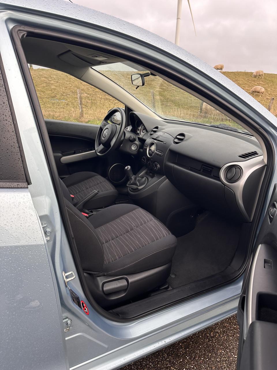 MAZDA 2 hatchback 1,3