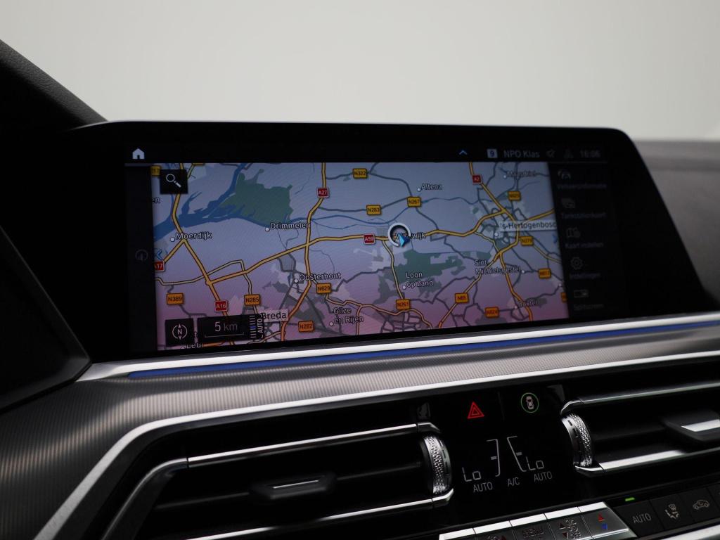 BMW X5 xdrive45e high executive | automaat | trekhaak | luchtvering | memor