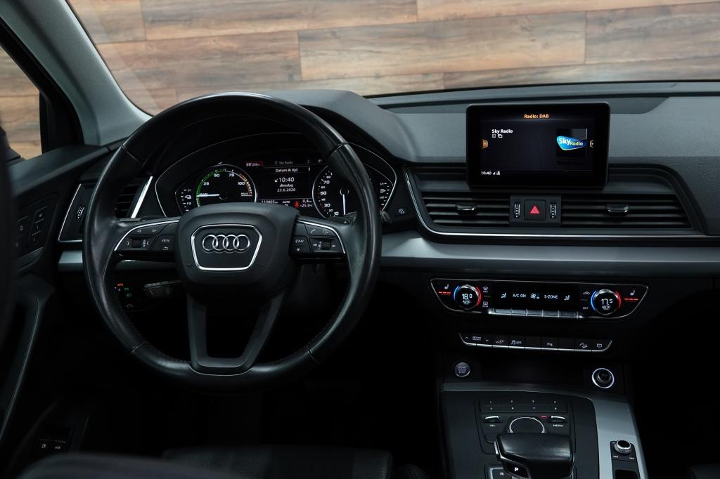 Audi Q5 2.0 quattro hybride | pano | luchtvering | led |