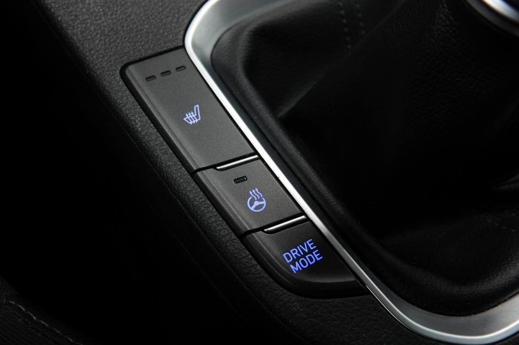 Hyundai I 30 1.0 t-gdi mhev | carplay | camera | cruise |