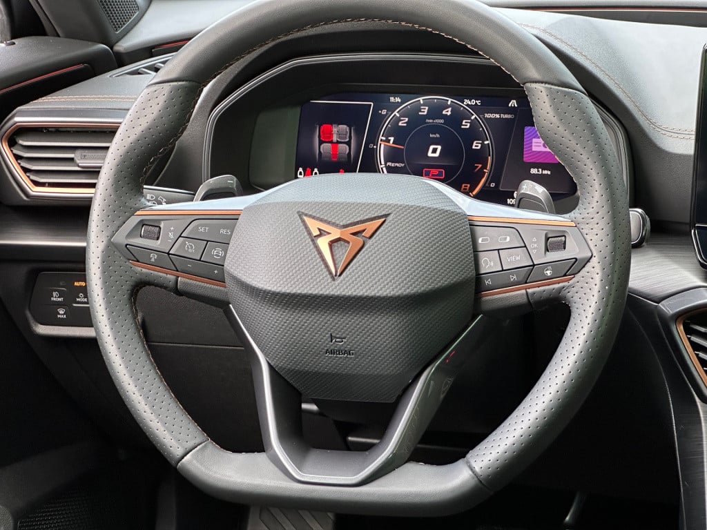 Cupra Formentor 1.5 tsi 150pk dsg | adapt. cruise | carplay | camera | dode
