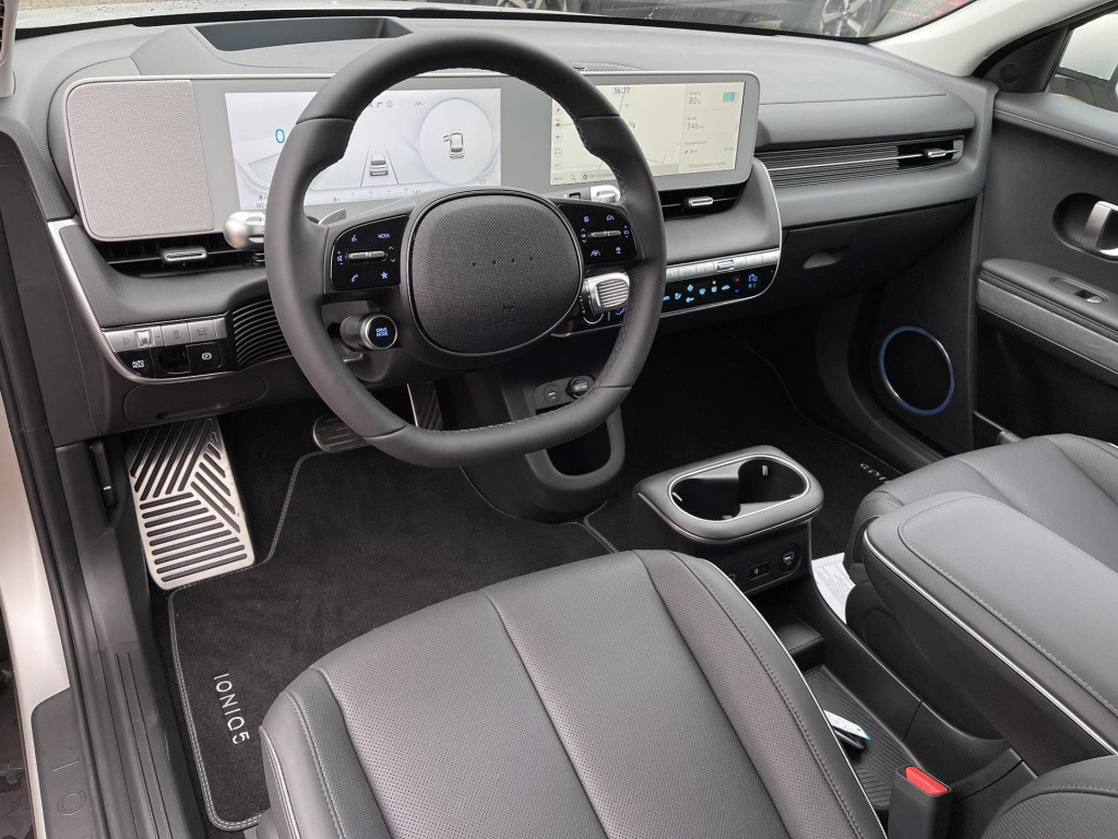 Hyundai Ioniq 5 connect+ awd 77.4 kwh hyundai ioniq 5 connect+ awd 77 kwh |